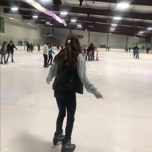 Meet your Posher, Bella